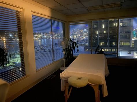 m4m massage seattle